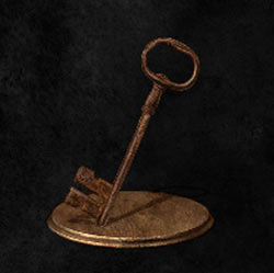 Llave de celda vieja