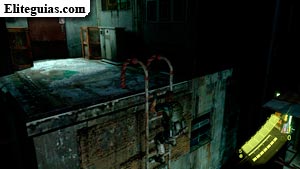 Edificio en la entrada de Poisawan