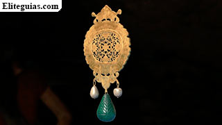 Colgante de jade